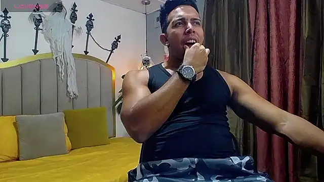 Snapshot of randy_paterman_ chatting on October 30, 12:34 am randy paterman online show from October 30, 12:34 am