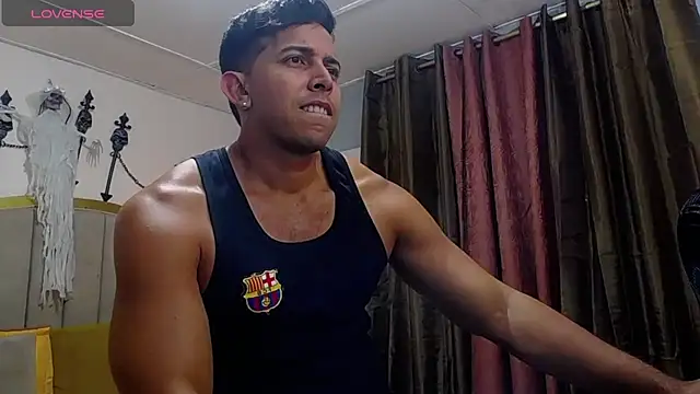 Snapshot of randy_paterman_ chatting on November 1, 12:56 am randy paterman online show from November 1, 12:56 am