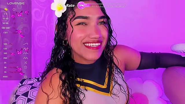 Snapshot of Olivia_fx chatting on September 23, 9:07 pm Olivia fx online show from September 23, 9:07 pm