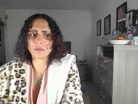 Corina hot online show from December 29, 4:48 am