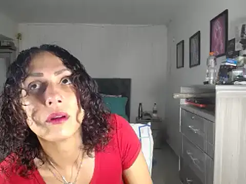 Corina hot online show from January 3, 7:29 pm