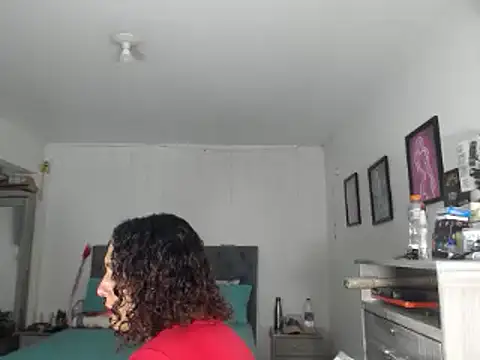 Corina hot online show from January 3, 10:29 pm