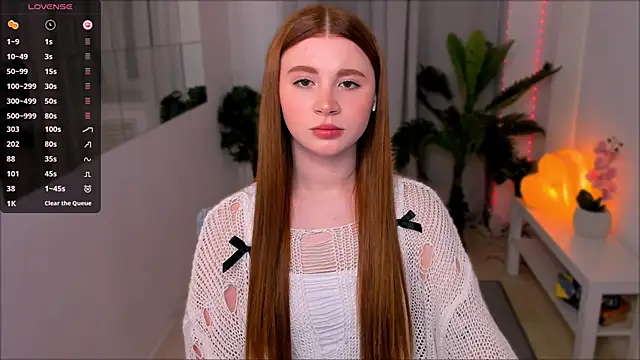 Freckle Diyana online show from March 21, 10:06 pm