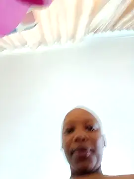 Miss Moriah online show from March 14, 2:30 pm