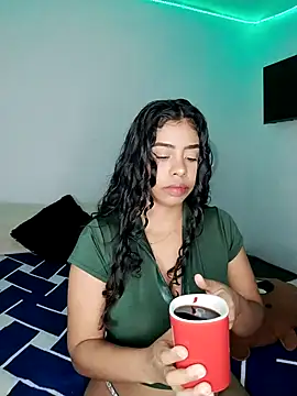 Fanny Klean online show from February 13, 3:35 am