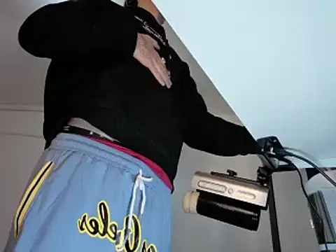 badanyboy online show from April 12, 1:21 am