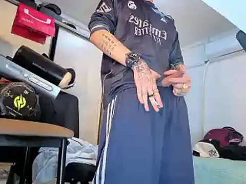 badanyboy online show from April 15, 10:11 am