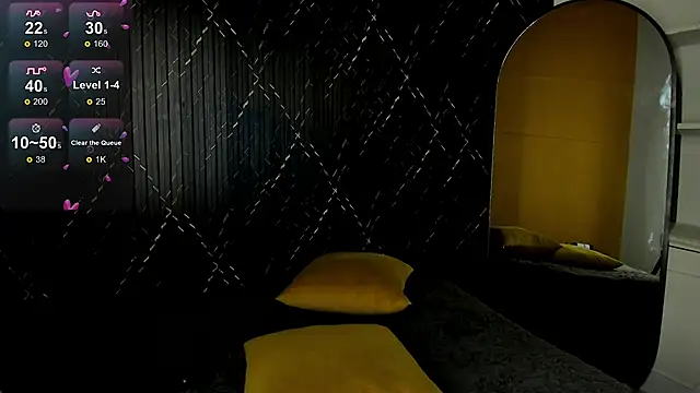  noahjones online show from February 25, 3:27 pm