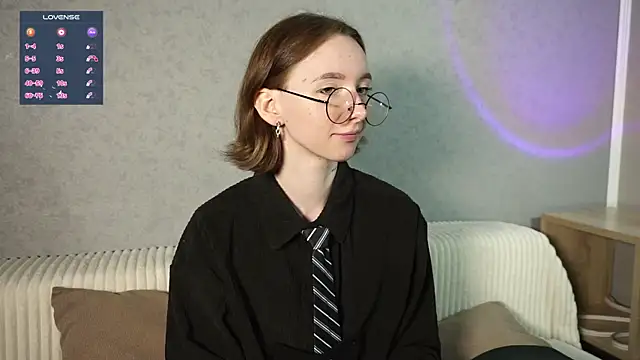 LimaLexxx online show from March 18, 7:53 pm