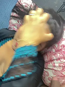 Snapshot of mayemarc chatting on December 21, 7:06 pm mayemarc online show from December 21, 7:06 pm