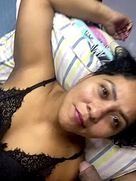 Snapshot of mayemarc chatting on September 12, 9:26 pm mayemarc online show from September 12, 9:26 pm