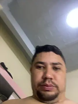 Snapshot of mayemarc chatting on November 2, 11:40 pm mayemarc online show from November 2, 11:40 pm