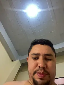 Snapshot of mayemarc chatting on November 26, 10:44 pm mayemarc online show from November 26, 10:44 pm