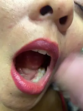 Snapshot of mayemarc chatting on December 15, 9:19 pm mayemarc online show from December 15, 9:19 pm