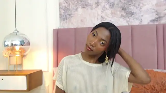 SabrinaDevill online show from February 6, 12:59 pm