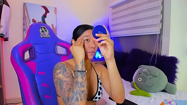 madelyn rose  online show from May 29, 7:01 pm