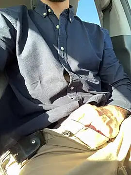 Snapshot of hotisraeli chatting on December 2, 6:41 am hotisraeli online show from December 2, 6:41 am