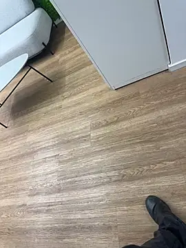 Snapshot of hotisraeli chatting on February 26, 11:30 am hotisraeli online show from February 26, 11:30 am