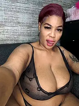 ExclusiveLeexx online show from April 19, 6:10 pm