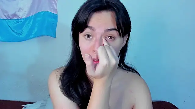 elizabethtaylorxxx online show from April 19, 12:37 pm