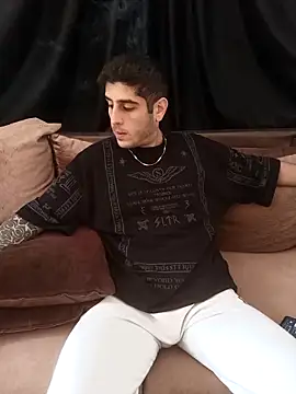 arenn1997 online show from November 5, 12:05 pm