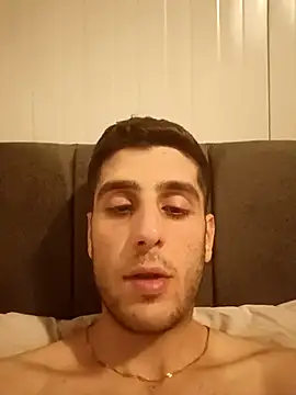 arenn1997 online show from March 1, 12:12 am