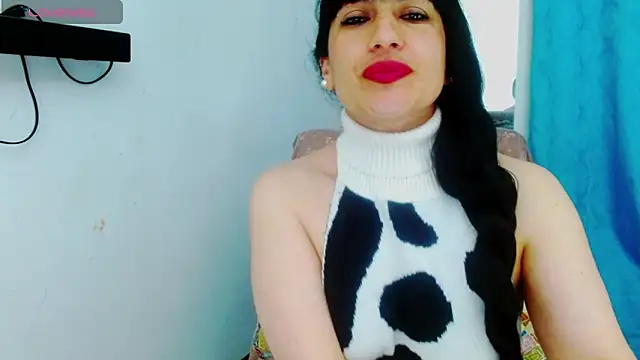 Snapshot of cristina_connor chatting on September 22, 1:29 am cristina connor online show from September 22, 1:29 am