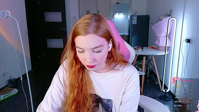 cinnabon girls online show from March 16, 2:21 pm