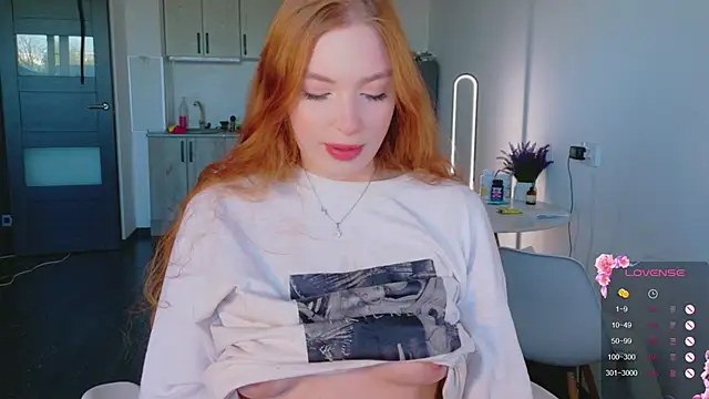 Snapshot of cinnabon_girls chatting on May 14, 4:36 pm cinnabon girls online show from May 14, 4:36 pm