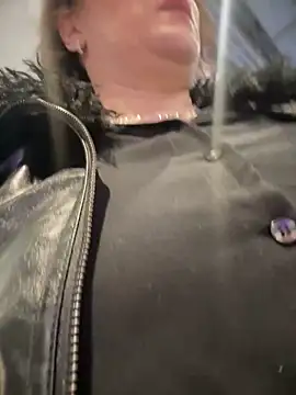 ZhenjaPoledance online show from December 3, 10:13 am