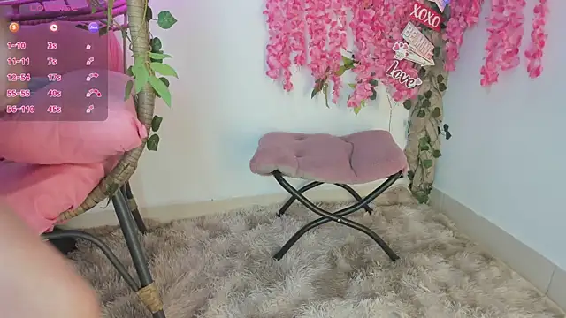 Amy-Skinny online show from March 6, 11:03 am