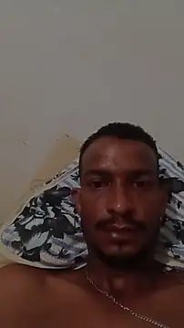 Snapshot of Ursonego chatting on October 24, 12:19 am Ursonego online show from October 24, 12:19 am