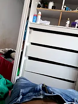 Snapshot of Ursonego chatting on October 25, 9:09 pm Ursonego online show from October 25, 9:09 pm