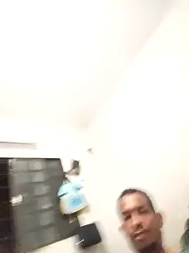 Snapshot of Ursonego chatting on November 4, 10:42 pm Ursonego online show from November 4, 10:42 pm