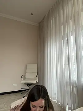 Hott Lolla online show from February 2, 1:52 pm