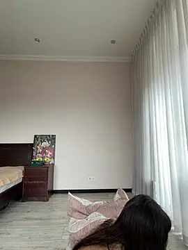 Hott Lolla online show from March 29, 8:58 am