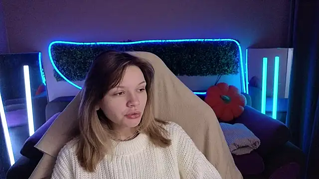 Snapshot of LitaBrom chatting on November 15, 2:09 am LitaBrom online show from November 15, 2:09 am