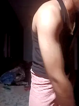 ansh777777777 online show from December 2, 6:14 pm