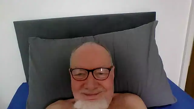 jimmybenido online show from April 2, 2:26 pm