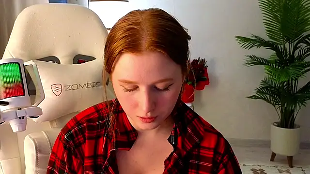 Snapshot of Meow_babe chatting on January 22, 11:56 am Meow babe online show from January 22, 11:56 am