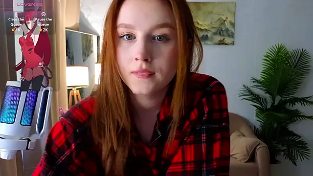 Snapshot of Meow_babe chatting on March 12, 8:41 am Meow babe online show from March 12, 8:41 am