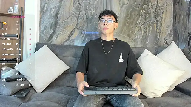 Daviid laidd online show from September 26, 8:13 pm