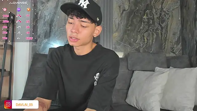 Daviid laidd online show from January 6, 7:06 pm