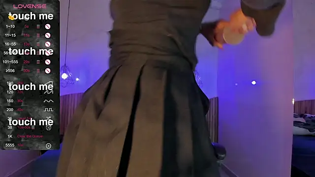 IamNayuta online show from March 14, 8:36 pm