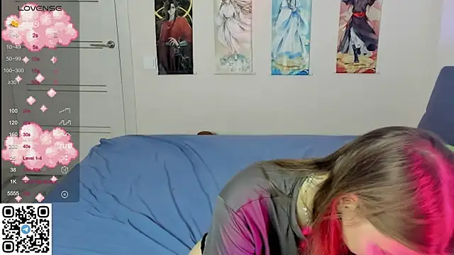 Snapshot of JorRoger chatting on March 8, 10:45 pm JorRoger online show from March 8, 10:45 pm