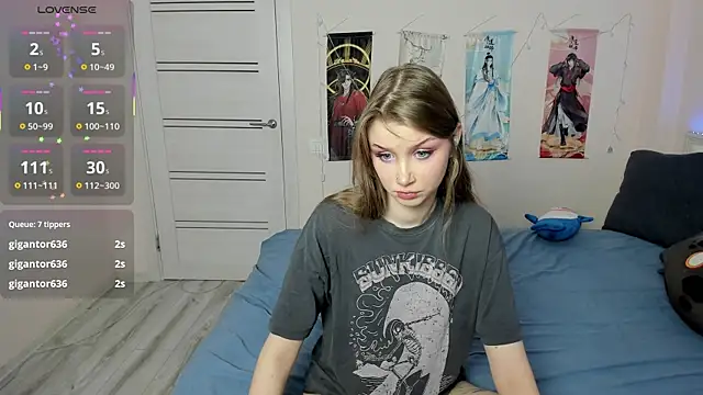 Snapshot of JorRoger chatting on October 10, 7:07 am JorRoger online show from October 10, 7:07 am