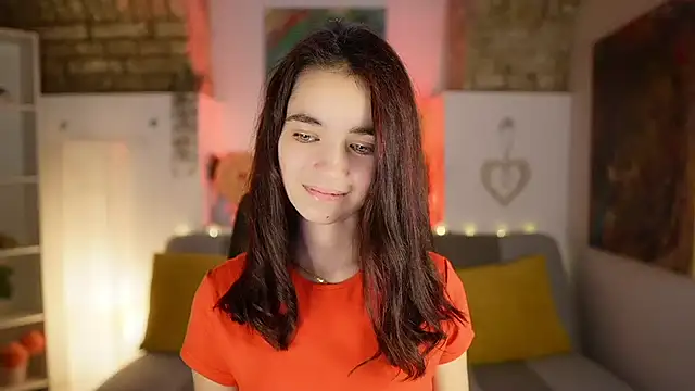 Gia Paige18 online show from January 28, 12:32 pm