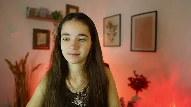 Gia Paige18 online show from September 16, 8:15 am