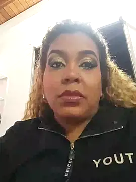 ELLA KELLY online show from February 24, 11:41 am