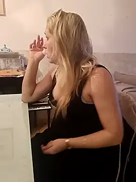 Chatonne69 online show from December 28, 3:04 am